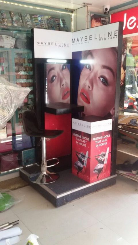 Maybelline_Festival_Instore activation_Gujarat